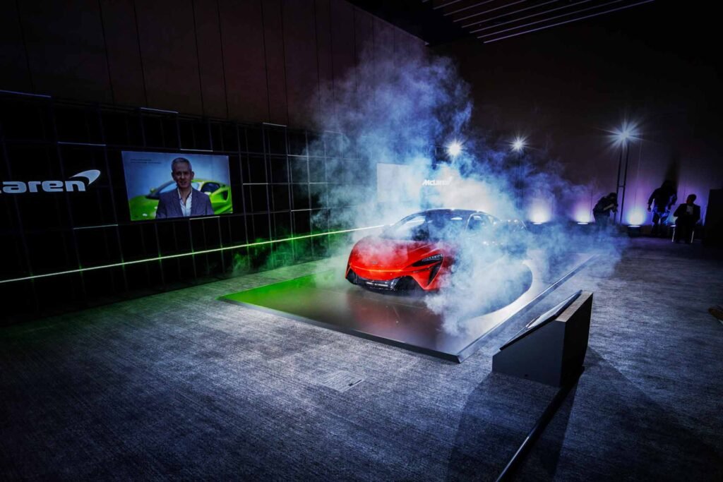 Artura مكلارين Artura مكلارين