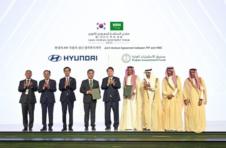 هيونداي وصندوق الاستثمارات العامة يوقعان اتفاقية مشروع مشترك لإنشاء مصنع جديد