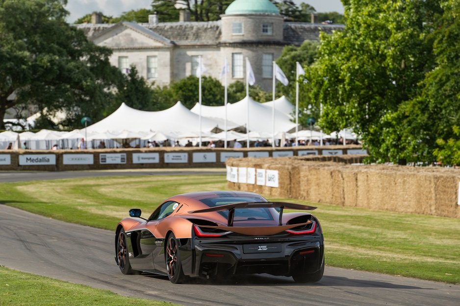 ريماك نيفيرا 