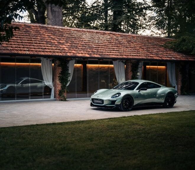 CATERHAM WELCOME YAMAHA MOTOR