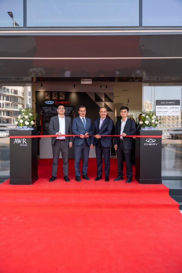 شيري تتوسع في أبوظبي