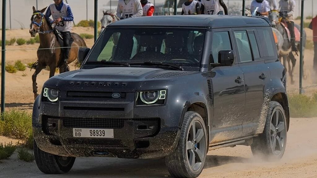 Jetour T2 vs Defender: A Detailed Comparison