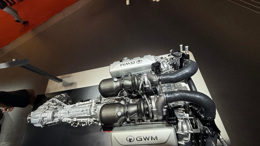 Tank v8 engine