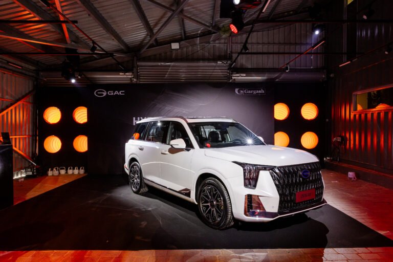 قرقاش موتورز تكشف عن طرازات GAC GS8 لعام 2026