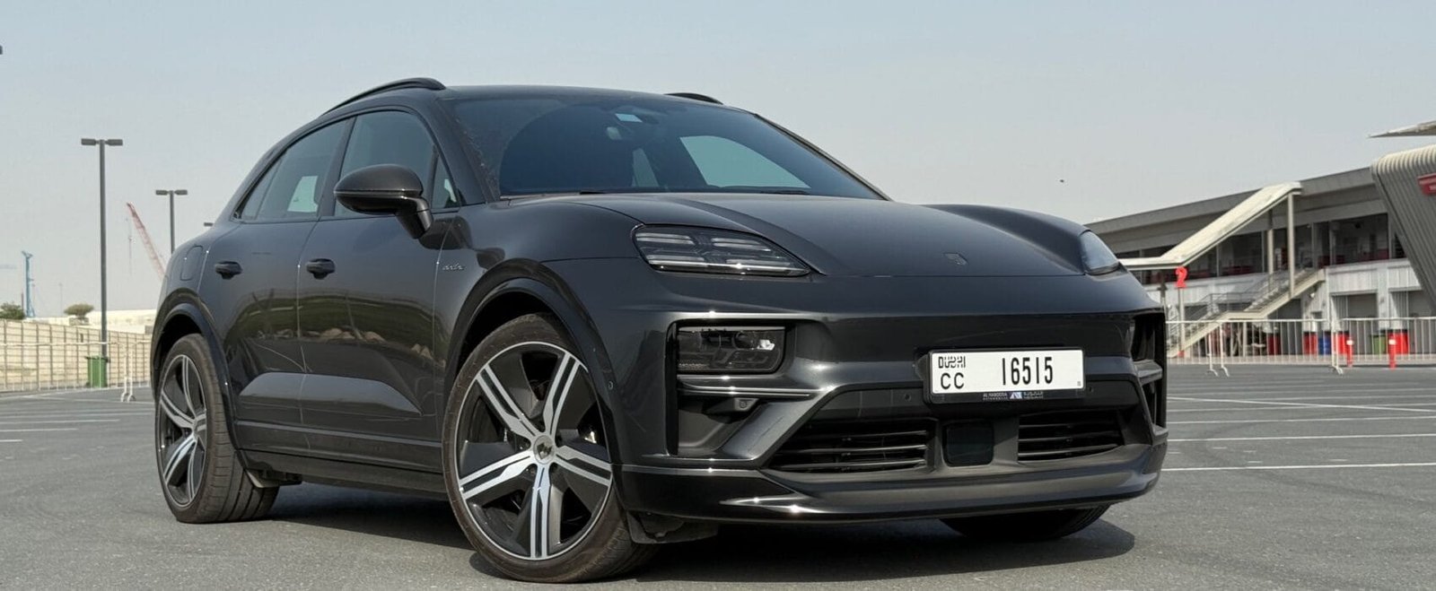 Porsche Macan Turbo EV