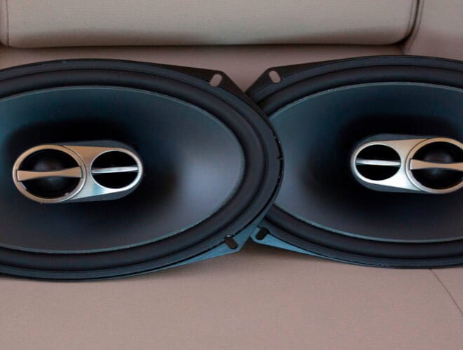 أفضل تقنيات أنظمة الصوت في السيارات