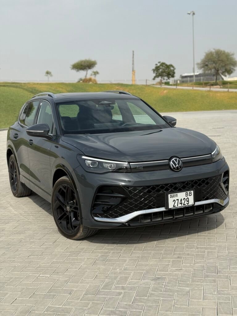 فولكس واجن تيجوان R 2025: الـ SUV العائلية الرياضية تصل إلى الإمارات