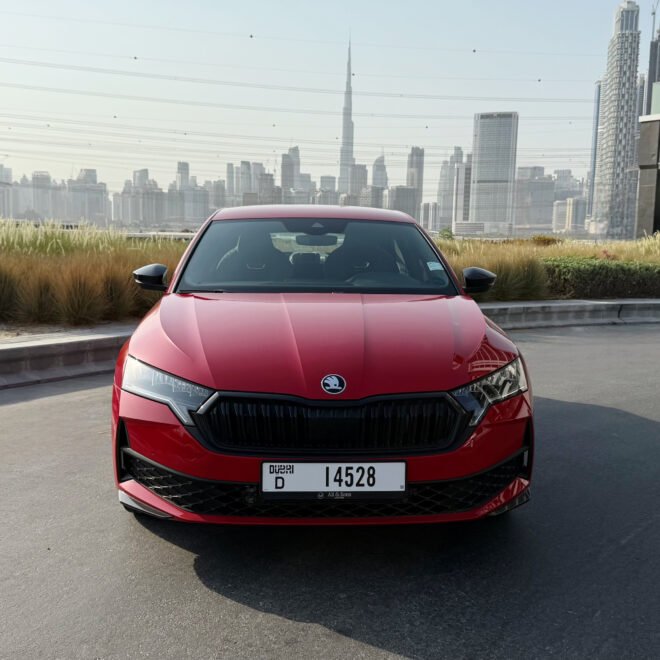 سكودا أوكتافيا 2025: السيدان المُهمَلة التي تستحق النجاح