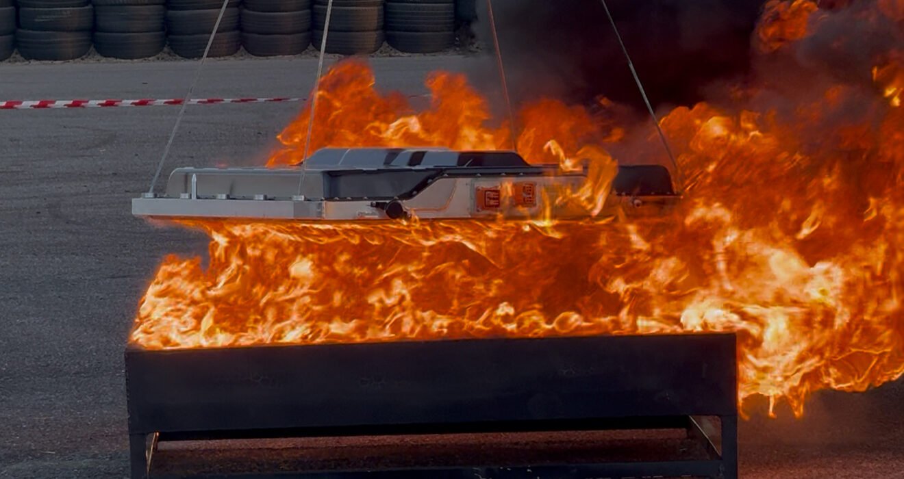 Exeed Demonstrates Exceptional Battery Safety in Umm Al Quwain Fire Test
