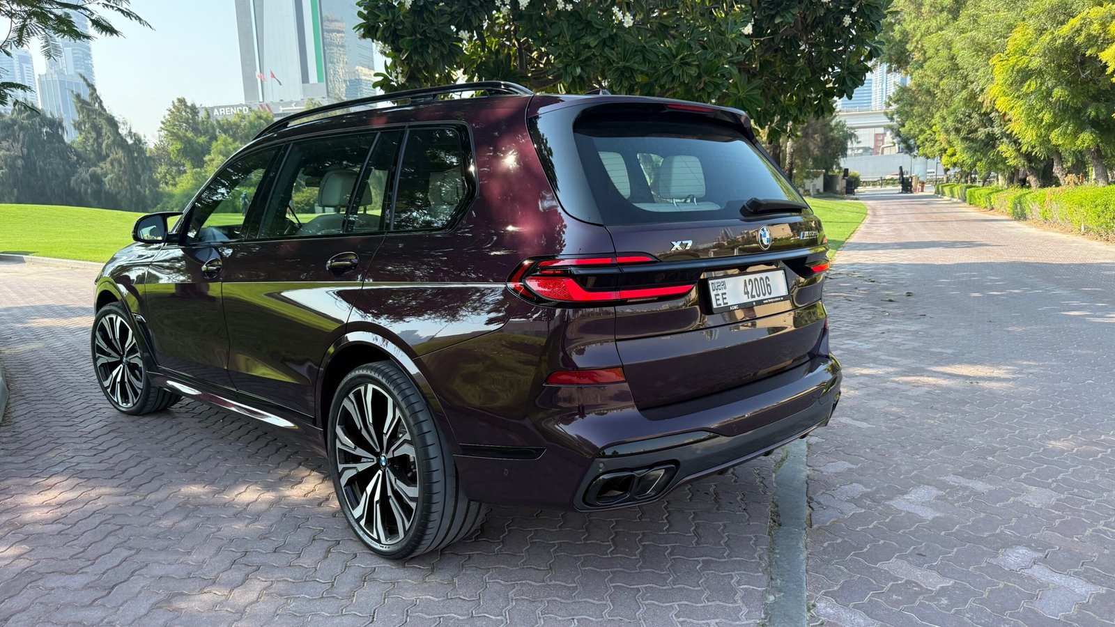 بي إم دبليو X7 M60i