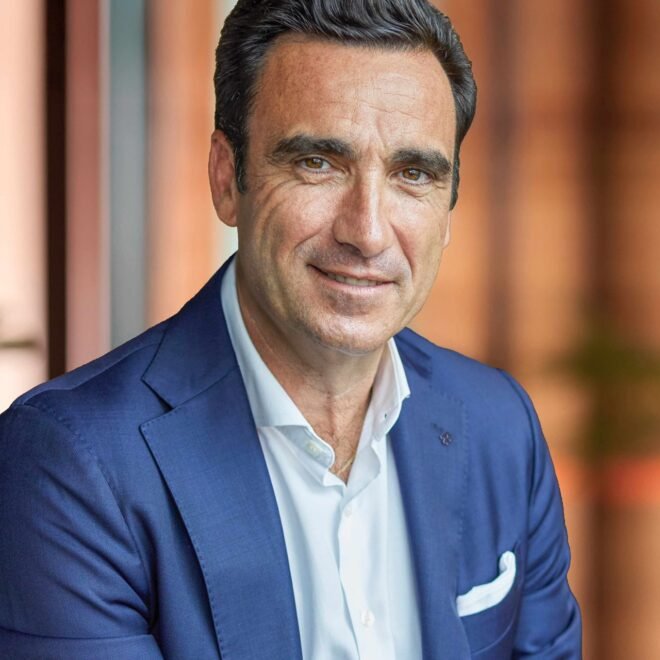 الفطيم تعيّن خورخي نافيا رئيسًا لقطاع السيارات