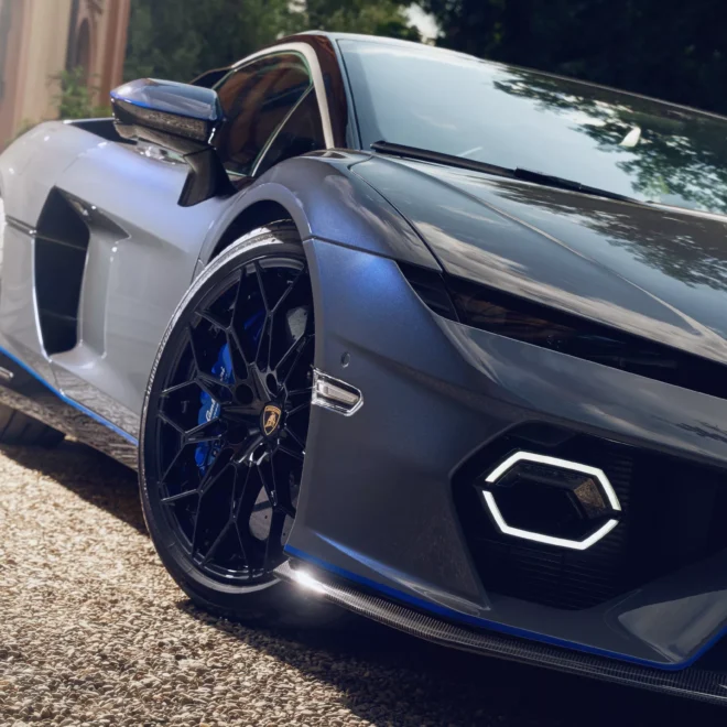 لامبورغيني Temerario Sterrato للطرق الوعرة