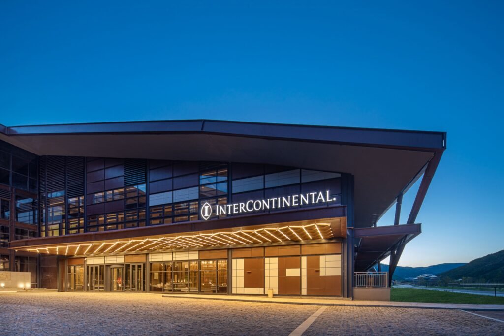 شركات الفنادق الشرق الأوسط