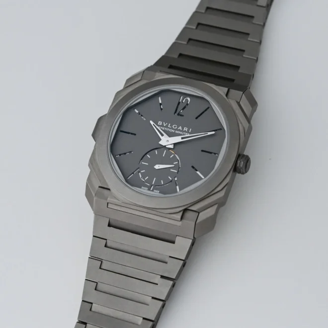 ساعة Bulgari Octo Finissimo Minute Repeater 37mm
