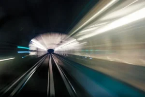 مطار مكة ومترو مكة: مشاريع تغير مستقبل التنقل