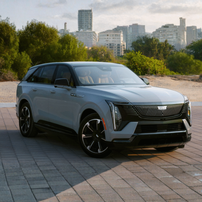 كاديلاك إسكاليد IQ 2026: مدى 724 كم وأداء صادم