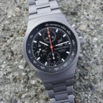 ساعة Porsche Design Chronograph 1 بعلبة تيتانيوم