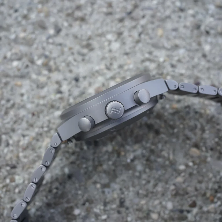 ساعة Porsche Design Chronograph 1