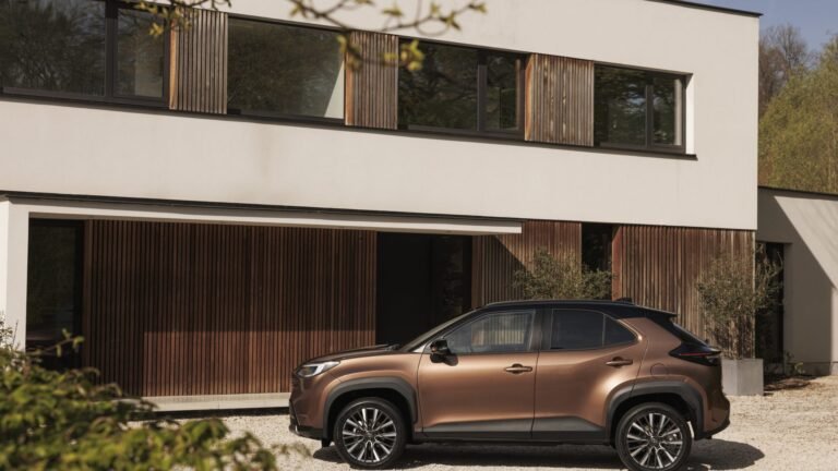 تويوتا ياريس كروس 2026