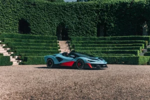 لامبورغيني Fenomeno Roadster 2026
