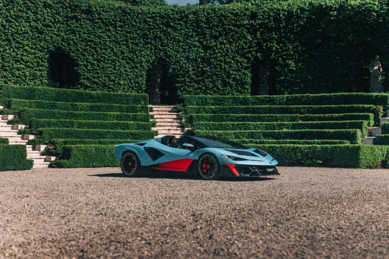 Lamborghini Fenomeno Roadster 2026
