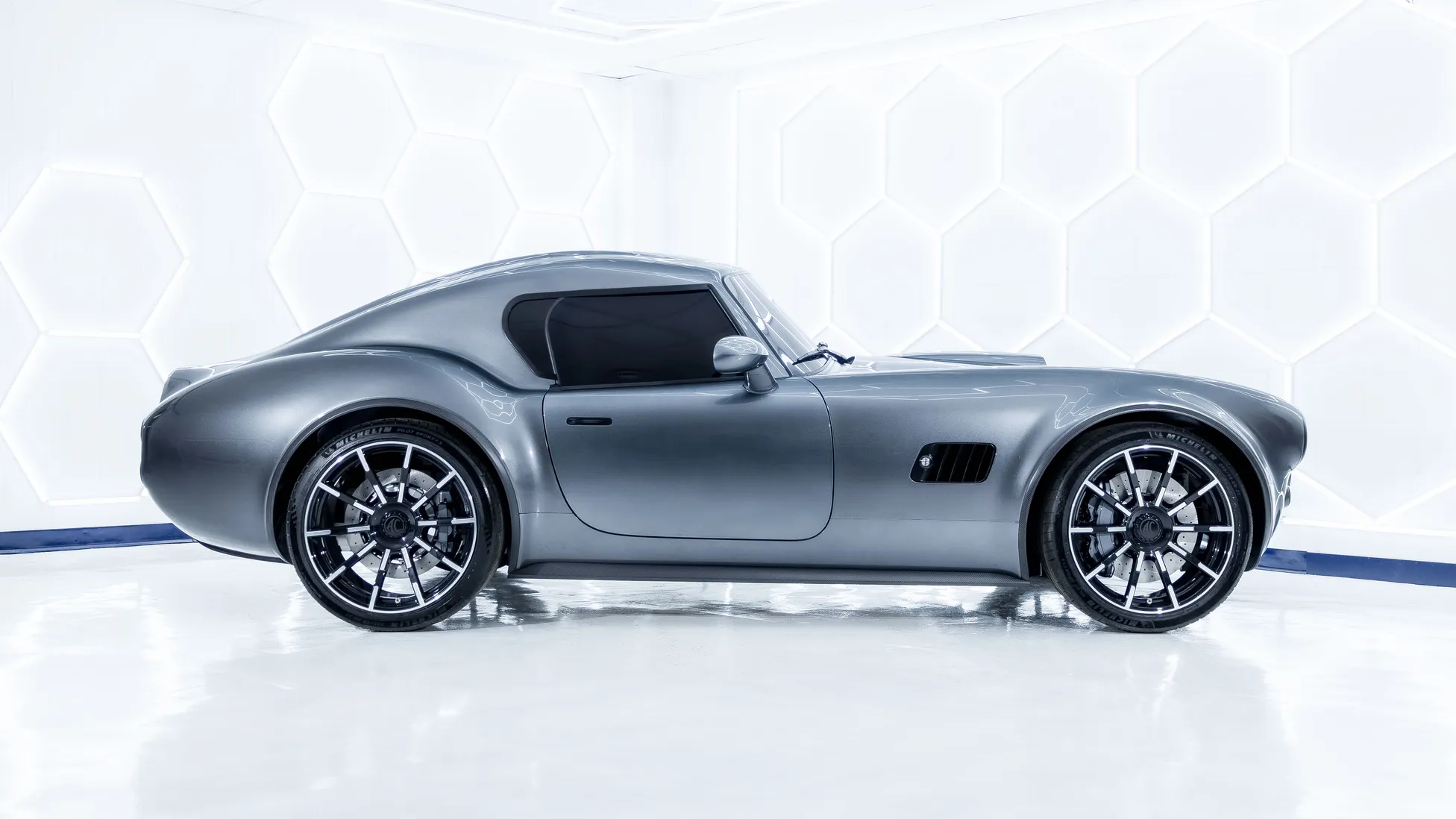 AC Cobra GT Coupe
