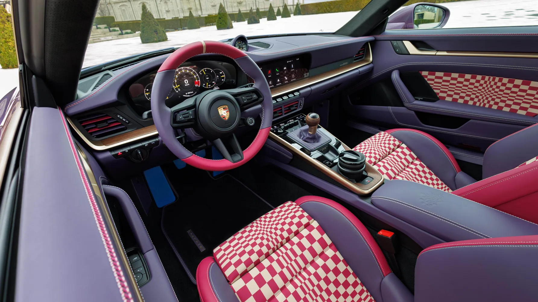 بورشه 911 GT3 توورينغ مولدوفا
