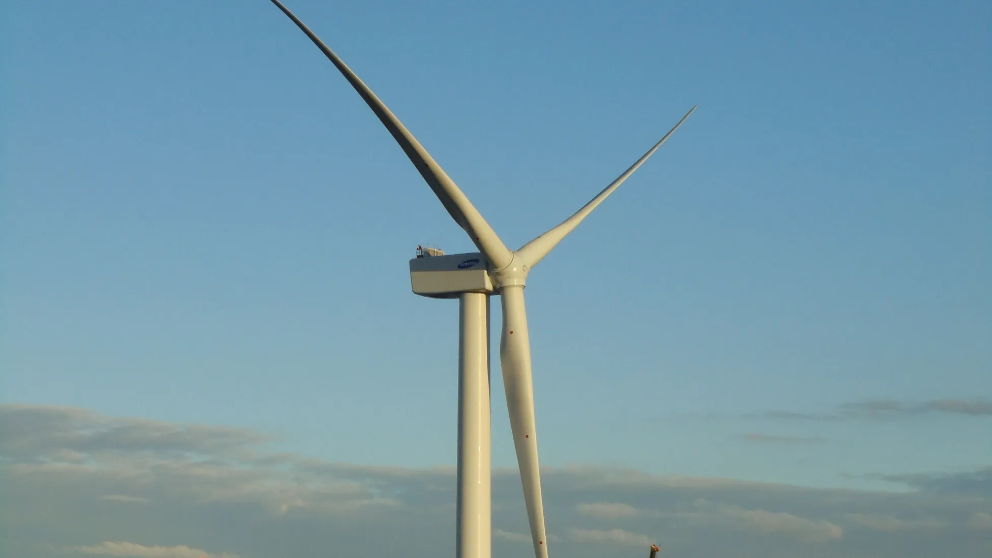 Old Wind Turbines Could Power the Electric Car Revolution