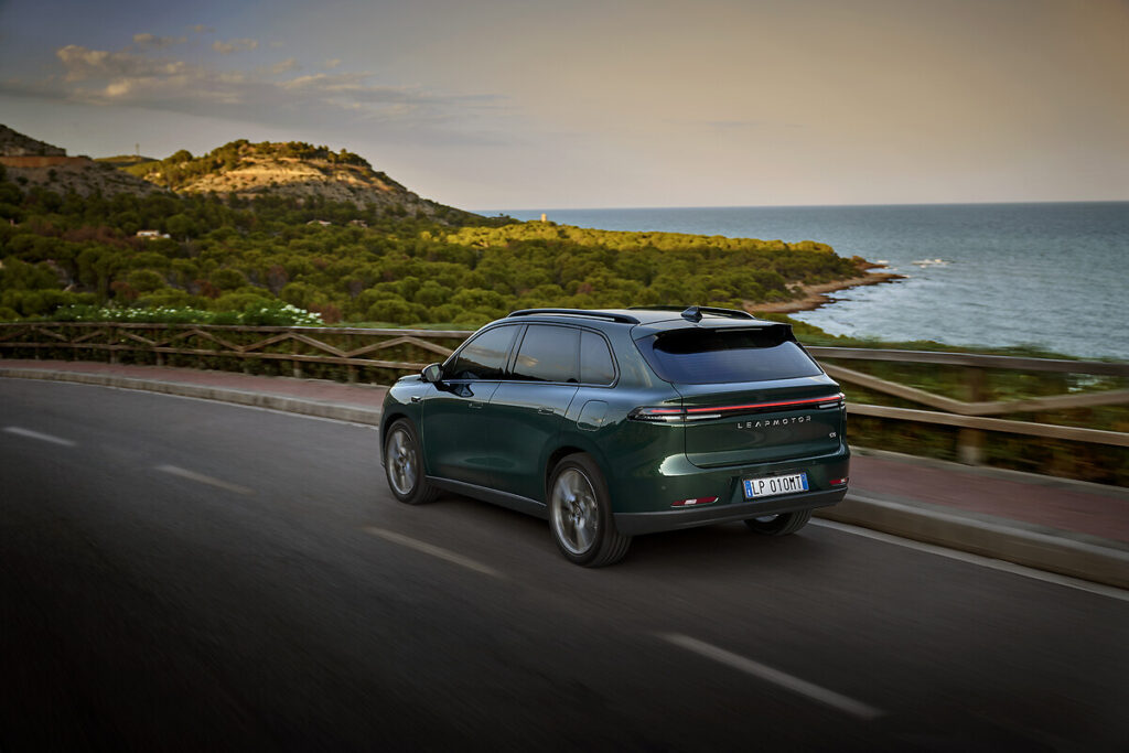 electricSUV