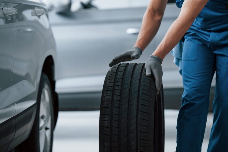 How Extreme UAE Conditions Affect Different Types of Car Tyres